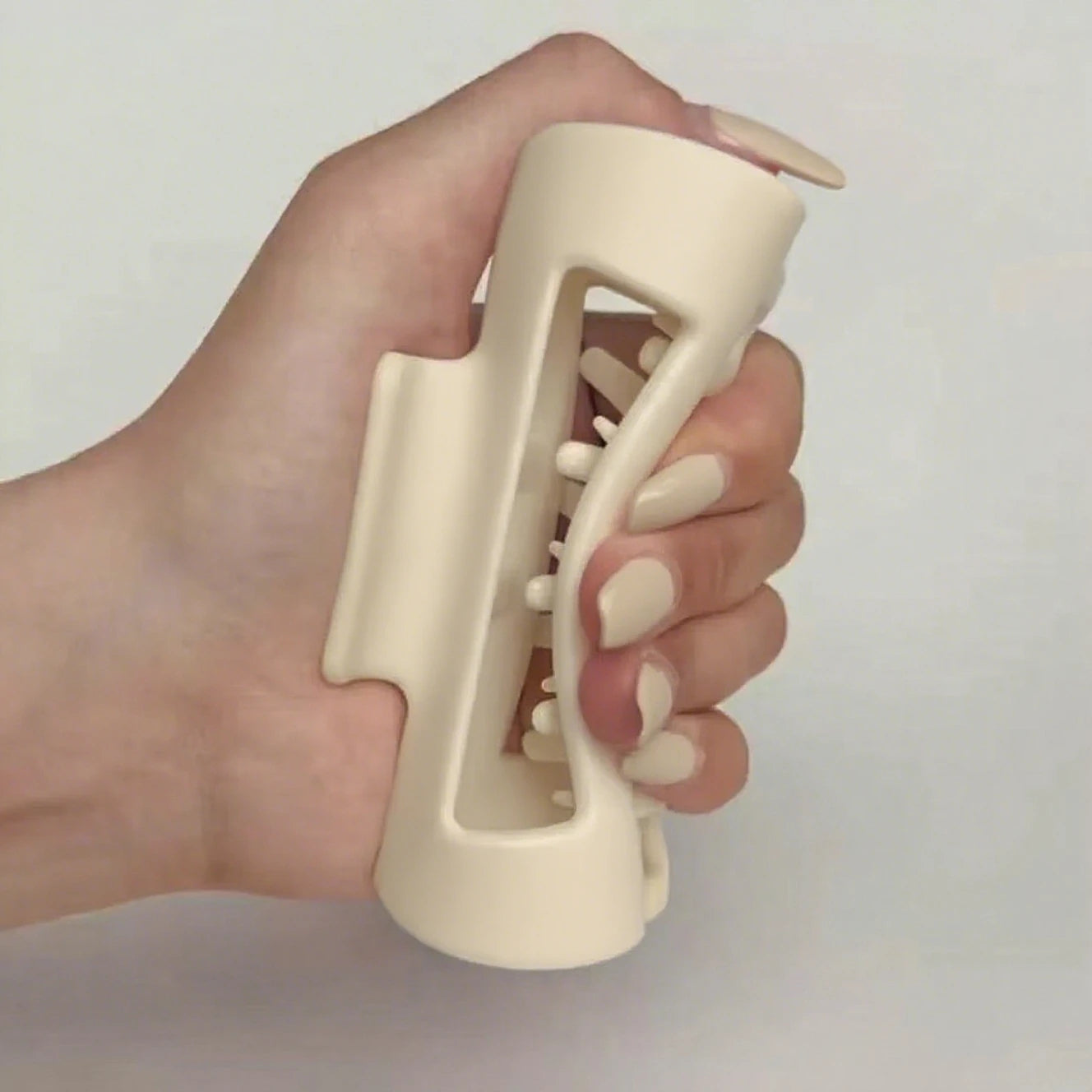 CushioClip - Die Silikon-Haarspange zum Schutz deines Kopfes